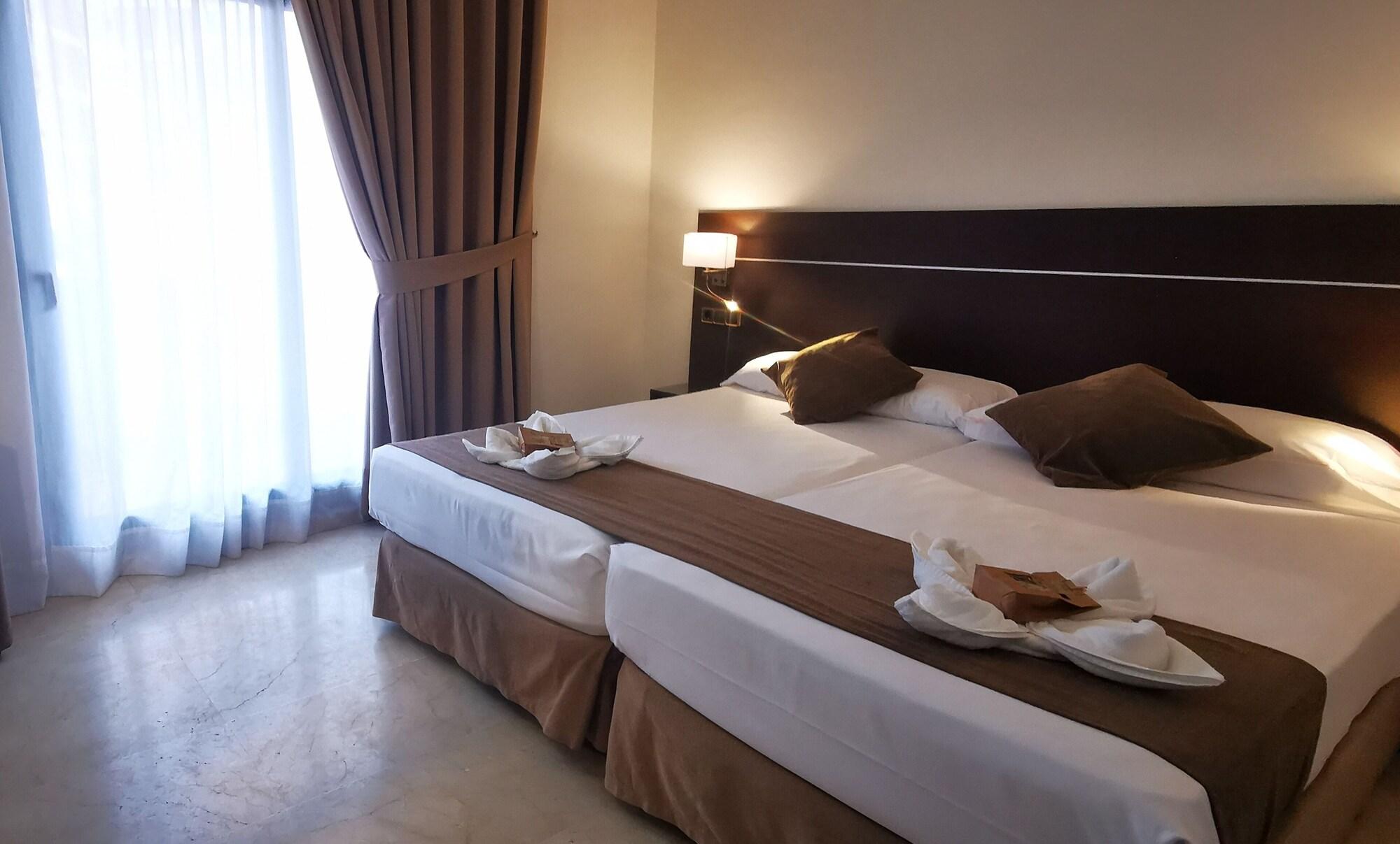 Mainake Costa Del Sol Hotel Torre Del Mar Ngoại thất bức ảnh
