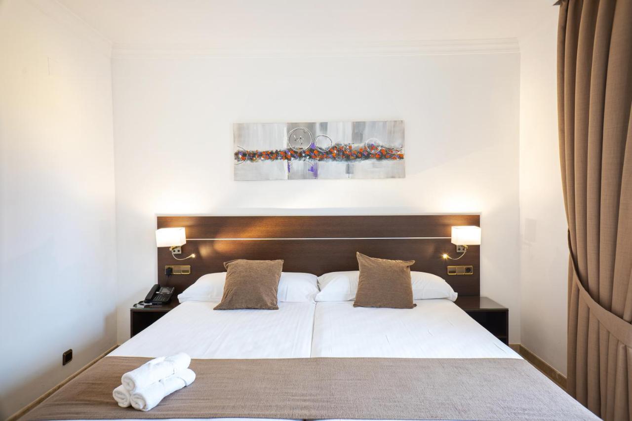 Mainake Costa Del Sol Hotel Torre Del Mar Ngoại thất bức ảnh