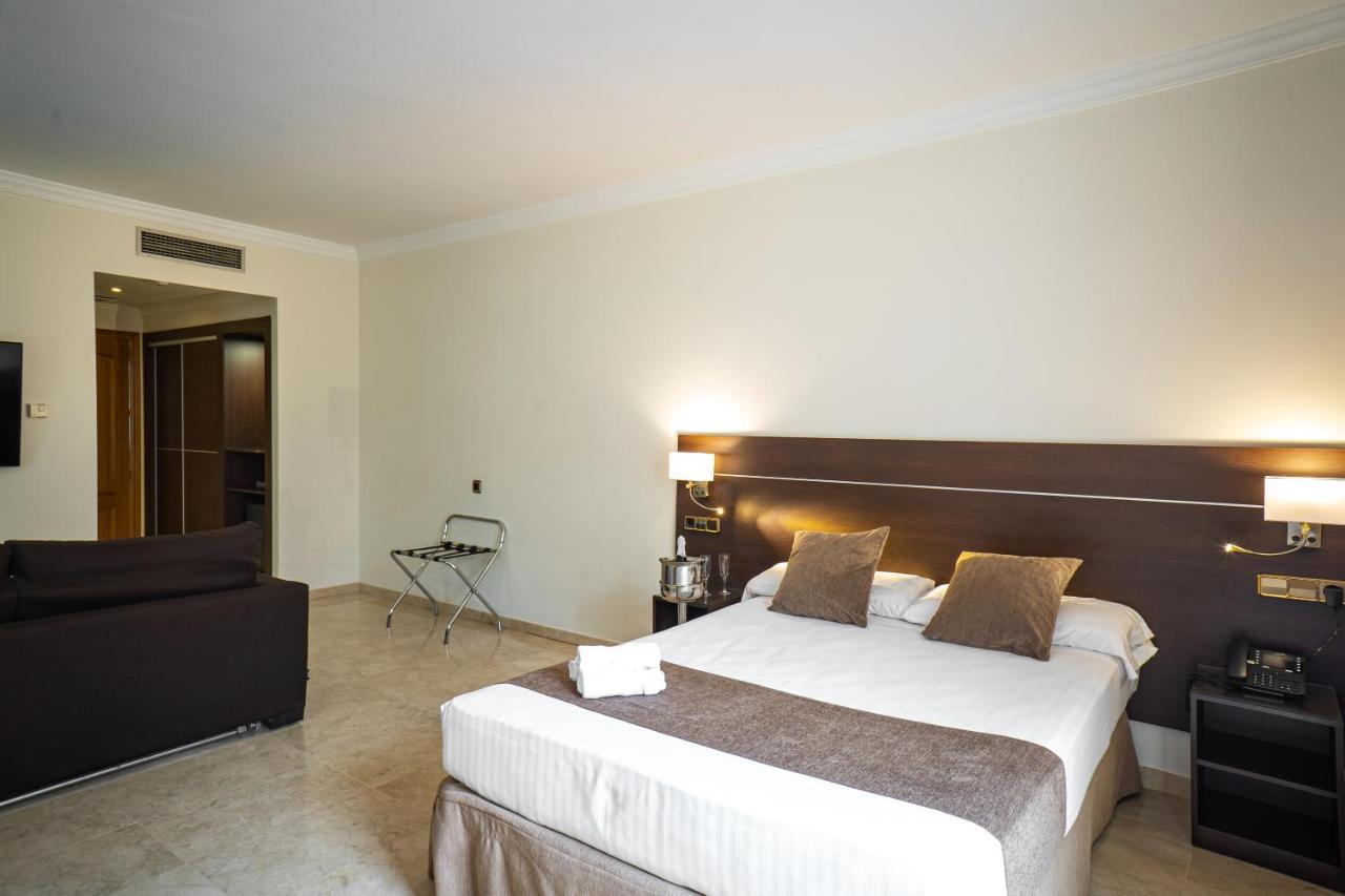 Mainake Costa Del Sol Hotel Torre Del Mar Ngoại thất bức ảnh