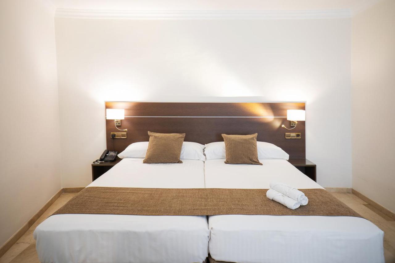 Mainake Costa Del Sol Hotel Torre Del Mar Ngoại thất bức ảnh