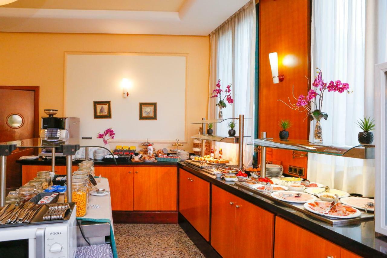 Mainake Costa Del Sol Hotel Torre Del Mar Ngoại thất bức ảnh